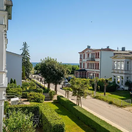 Autorenhaus Whg 08 Villa *